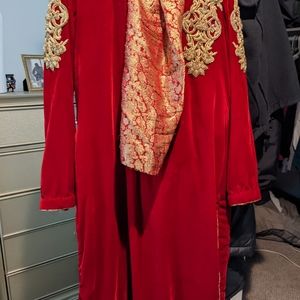 Pakistani/Indian formal wear